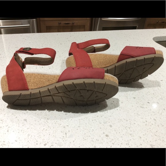 Planet Earth sandals - Picture 3 of 4